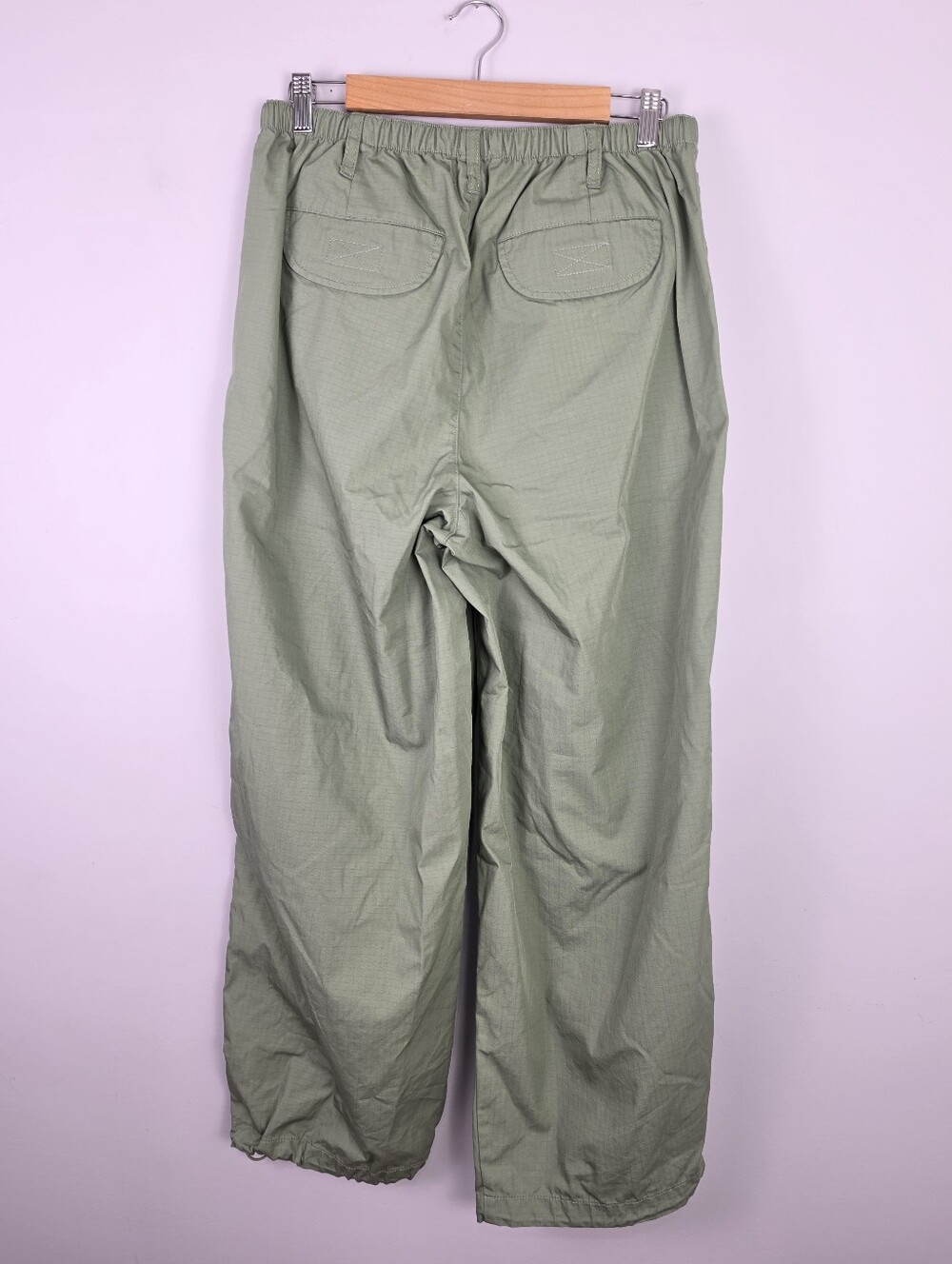 BDG Urban Outfitters Green Parachute Utility Pants Women's Size Medium NWT - Picture 7 of 14